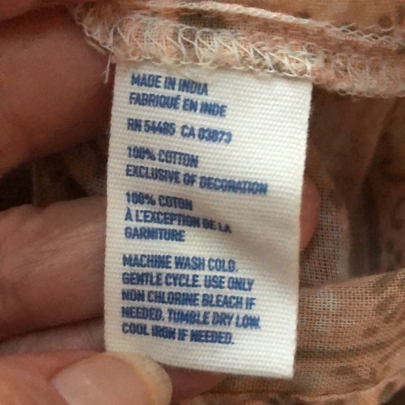 American Eagle beige sleeveless tassel top. Medium - Picture 5 of 6